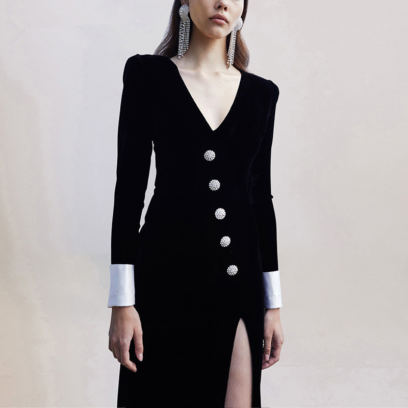 Autumn Vintage Winter of High-quality Women Runway Luxury Designer with V-cleavage Dress Long Female Sexy Open Fork Dressed As Jqvu, Black.
Autumn Vintage Winter of High-quality Women Runway Luxury Designer with V-cleavage Dress Long Female Sexy Open Fork Dressed As Jqvu, Black.