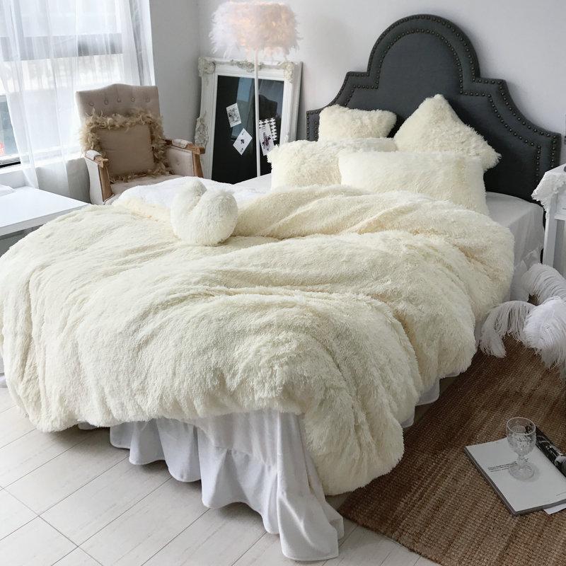 White New Long Hair Fleece Bedding Set 4pcs/set (duvet Cover+flat Sheet+2 Pillowcase) Flannel Velvet Linen Bed Winter Warm Set, Camel
White New Long Hair Fleece Bedding Set 4pcs/set (duvet Cover+flat Sheet+2 Pillowcase) Flannel Velvet Linen Bed Winter Warm Set, Camel