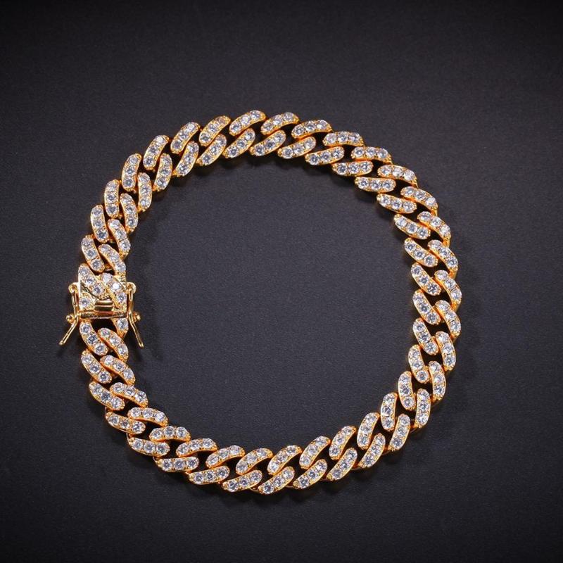 8 Mm Iced Out Zircon Cuban Chain Bracelet Hip Hop Jewelry For Gift Gold Color Copper Material CZ Clasp Mens Chain 7 8 inch
8 Mm Iced Out Zircon Cuban Chain Bracelet Hip Hop Jewelry For Gift Gold Color Copper Material CZ Clasp Mens Chain 7 8 inch