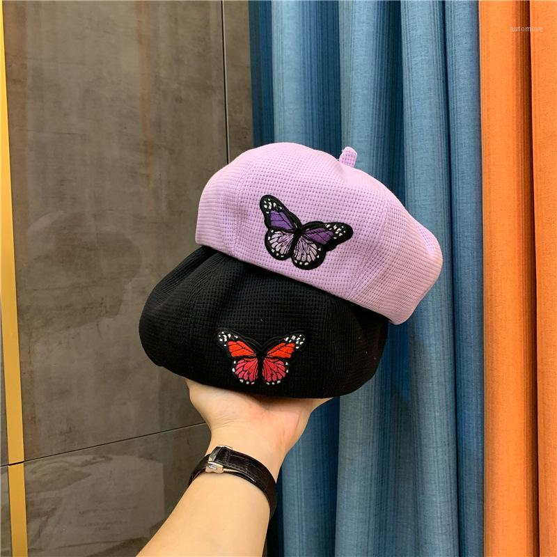 Explosive beret embroidery butterfly knitted hat female autumn and winter student retro painter hat fashion octagonal1
Explosive beret embroidery butterfly knitted hat female autumn and winter student retro painter hat fashion octagonal1