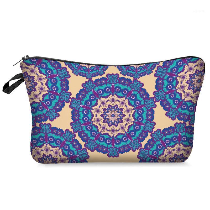 BAGSVOGUE 2019 Cosmetic Organizer Bag Make Up Heat Transfer Printing Cosmetic Bag Fashion Women Makeup kosmetyczka1, Bpd46109
BAGSVOGUE 2019 Cosmetic Organizer Bag Make Up Heat Transfer Printing Cosmetic Bag Fashion Women Makeup kosmetyczka1, Bpd46109