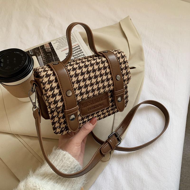 Bags for Women Bag Female Shoulder Bag Lady Messenger Simplicity Handbags Fashion Crossbody, Black
Bags for Women Bag Female Shoulder Bag Lady Messenger Simplicity Handbags Fashion Crossbody, Black