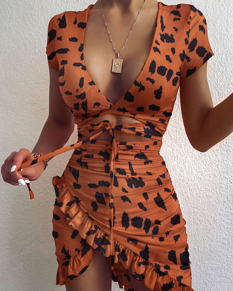 Cryptographic Floral Print Fashion Tie Up Wrap Mini Dress 2020 Summer Holiday Ruffles Ruched Women's Dress Short Sleeve, Pink
Cryptographic Floral Print Fashion Tie Up Wrap Mini Dress 2020 Summer Holiday Ruffles Ruched Women's Dress Short Sleeve, Pink