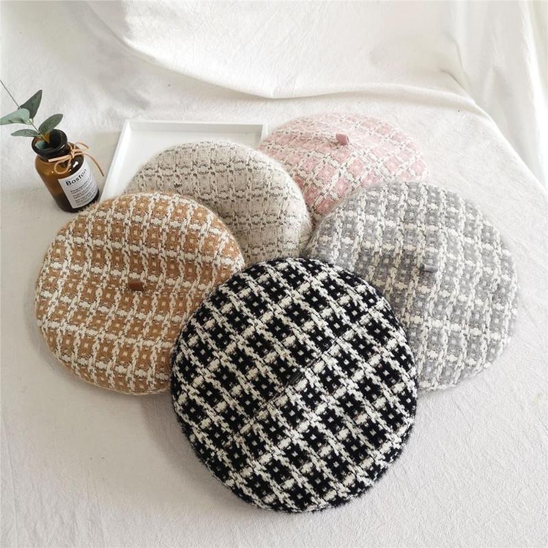 202010-jinxi-shi8774 autumn winter British plaid lady beret hat women Leisure painter hat, Black
202010-jinxi-shi8774 autumn winter British plaid lady beret hat women Leisure painter hat, Black
