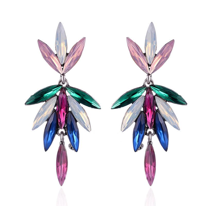LUBOV Colorful Crystal Leaves Dangle Earrings Rhinestone Inlaid Trendy Drop Earrings Personality Statement Women Gift Jewelry
LUBOV Colorful Crystal Leaves Dangle Earrings Rhinestone Inlaid Trendy Drop Earrings Personality Statement Women Gift Jewelry