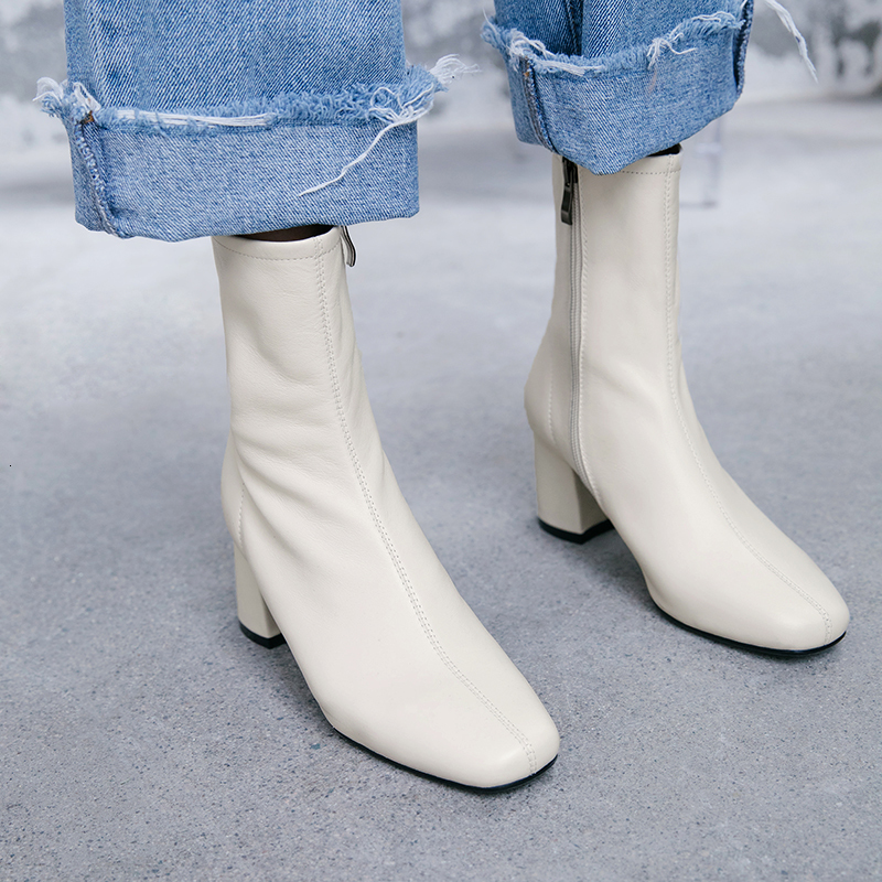 2021 Natural Women's Upper Layer Pig Skin Airborne Lining Thin Short Boots on Line 5HVY, Beige
2021 Natural Women's Upper Layer Pig Skin Airborne Lining Thin Short Boots on Line 5HVY, Beige