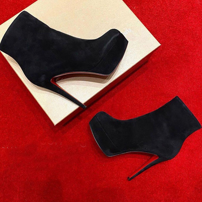 Elegant Winter Women Booty Platform Red Bottom Ankle Tall Boots Ladies Booty High Heels Red Soles Heels Combat Booties Large size 35-43, Black
Elegant Winter Women Booty Platform Red Bottom Ankle Tall Boots Ladies Booty High Heels Red Soles Heels Combat Booties Large size 35-43, Black