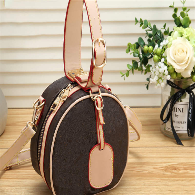 Women Fashion Handbag Classic Style Circle bag Letter Printing Shoulder Crossbody Mini Bucket Bags With Tag Ladies Round bag, Price difference
Women Fashion Handbag Classic Style Circle bag Letter Printing Shoulder Crossbody Mini Bucket Bags With Tag Ladies Round bag, Price difference