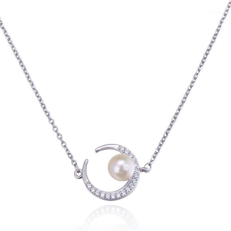 Fresh Water Pearl On Crescent Moon Pendant Necklaces Graceful Cross Chain Choker Jewelry For Women Party1
Fresh Water Pearl On Crescent Moon Pendant Necklaces Graceful Cross Chain Choker Jewelry For Women Party1