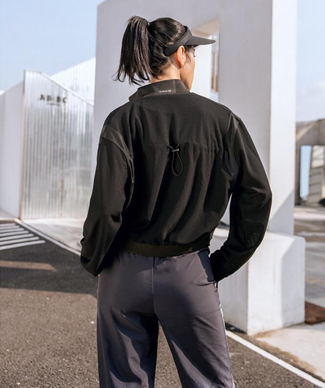 Autumn and winter solid color European version loose short lantern sleeve jacket sports coat women's thin sportswear wome 201017