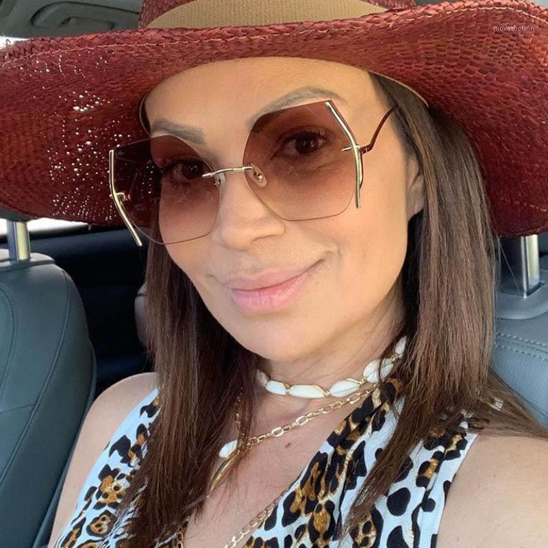 Oversized Hexagon Sunglasses For Women 2020 Alloy Cat Eye Sun Glasses Female Gradient Eyewear Oculos Feminino UV4001
Oversized Hexagon Sunglasses For Women 2020 Alloy Cat Eye Sun Glasses Female Gradient Eyewear Oculos Feminino UV4001