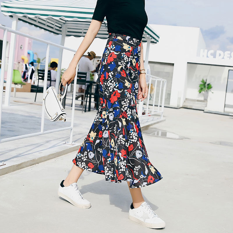 2021 New Summer Floral Print a Chiffon Piece Female High Waist Beach Skirt Wrap Up Rentals-up Skirts Ds50445 Q5MV, Dark blue.
2021 New Summer Floral Print a Chiffon Piece Female High Waist Beach Skirt Wrap Up Rentals-up Skirts Ds50445 Q5MV, Dark blue.