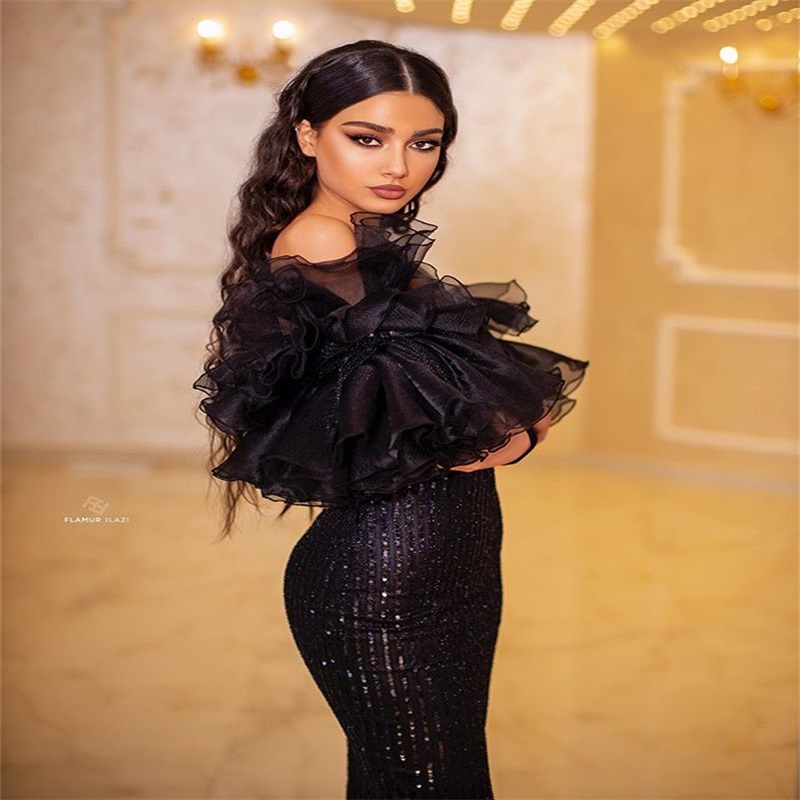 Newest Black Evening Dresses Glitter Sequins Prom Dresses Sexy Strapless Ruffles Custom Made Long Sleeves Mermaid Formal Party Gown