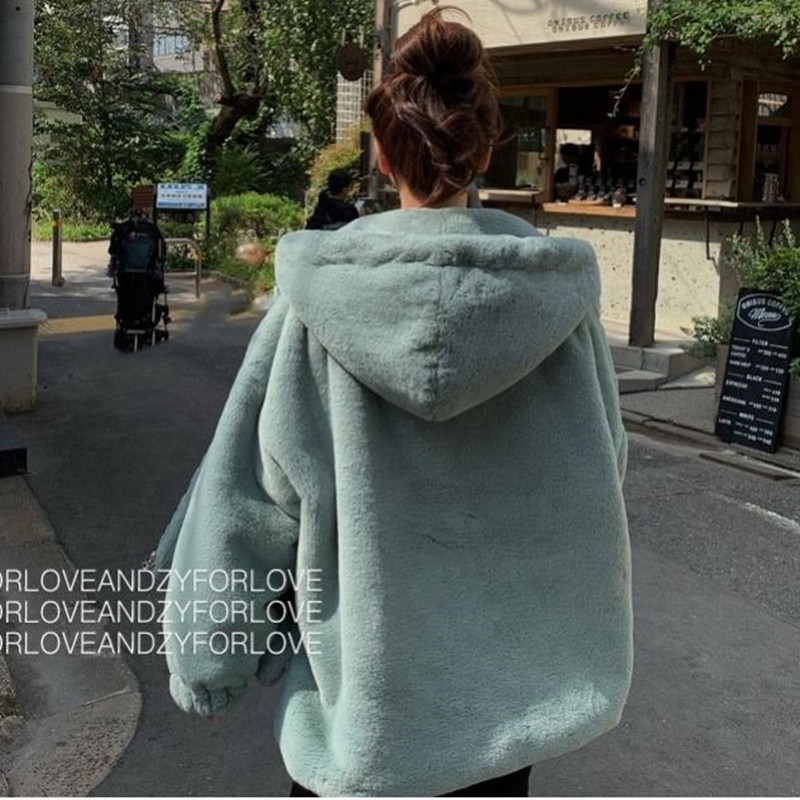 New Vintage Fashion Faux Fur Coat Winter Women Casual Hooded Loose Long Sleeve Faux Fur Winter Jacket Female feminino Outwears 201019