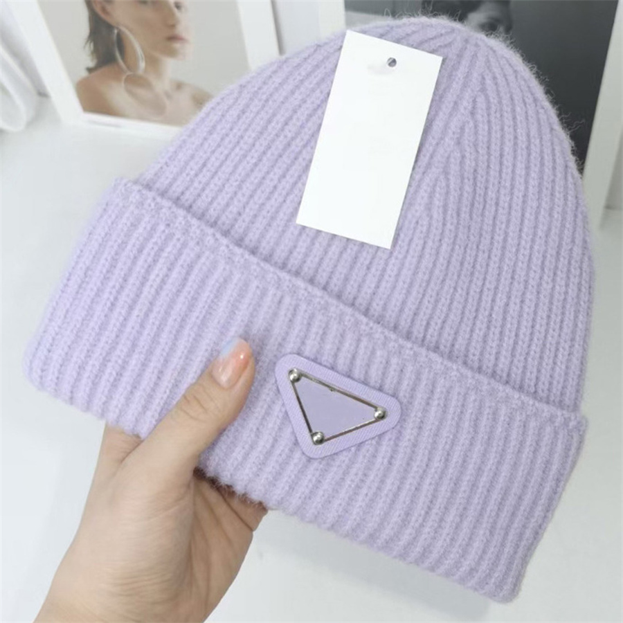 2022 Knitted Hat Designer Beanie Cap Mens Fitted Hats Unisex Cashmere Letters Casual Skull Caps Outdoor Fashion High Quality 15 Colors, Blue;gray
2022 Knitted Hat Designer Beanie Cap Mens Fitted Hats Unisex Cashmere Letters Casual Skull Caps Outdoor Fashion High Quality 15 Colors, Blue;gray