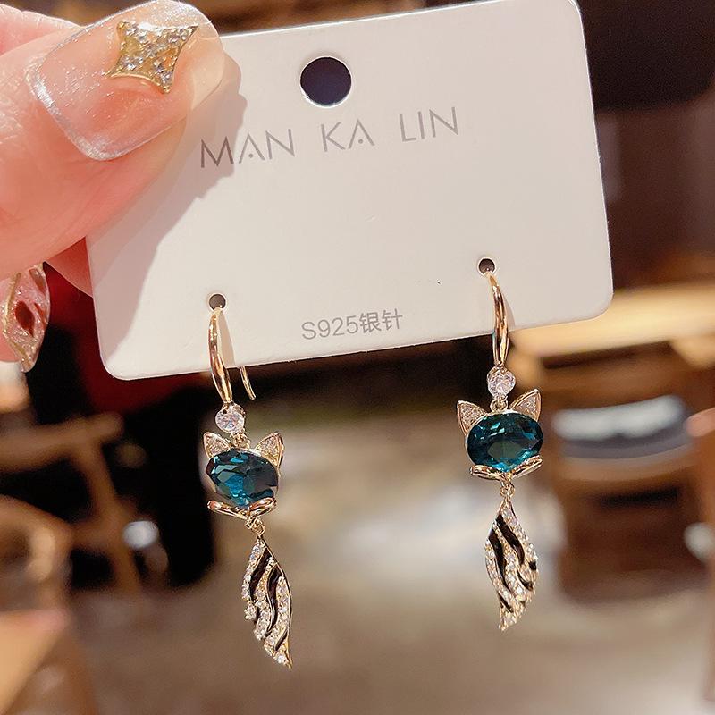 2021 New Fashion Women's Earrings Fine Sweet Cute Drop Earrings for Women Bijoux Korean Party Girl Jewelry Gift Wholesale
2021 New Fashion Women's Earrings Fine Sweet Cute Drop Earrings for Women Bijoux Korean Party Girl Jewelry Gift Wholesale