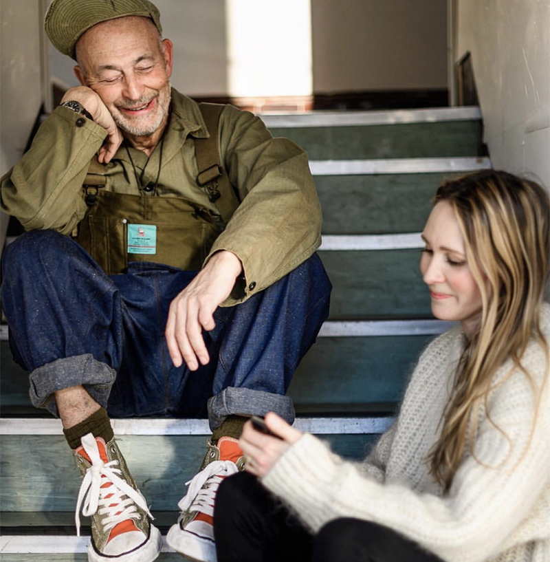 UNCLEDONJM Patchwork Denim Rompers Mens Jumpsuit Cargo Jean Overalls New One piece Suits Romper Loose fit Overalls FZ-7028 201116wtt