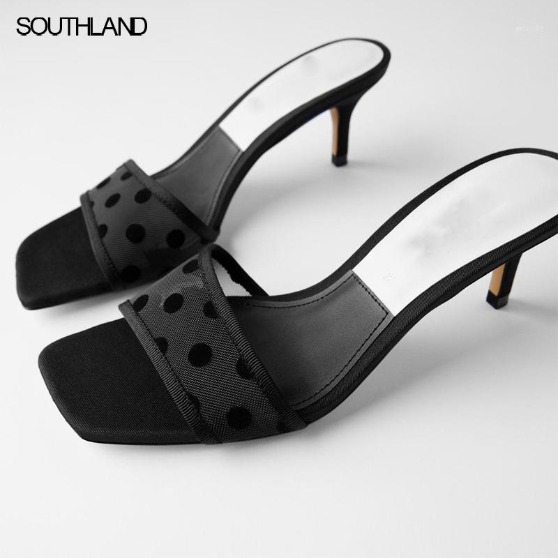 SOUTHLAND 2020 New Summer Sexy Women Med heel Slide Sandals Black Polka Dot Air mesh Female Slippers Outside1
SOUTHLAND 2020 New Summer Sexy Women Med heel Slide Sandals Black Polka Dot Air mesh Female Slippers Outside1
