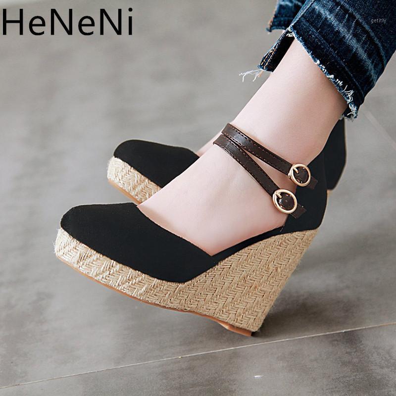 2021New Summer Platform Sandals Fashion Women Wedges Shoes Female Ankle strap Buckle Round toe High heel Sandals sapato feminino1, Gray
2021New Summer Platform Sandals Fashion Women Wedges Shoes Female Ankle strap Buckle Round toe High heel Sandals sapato feminino1, Gray