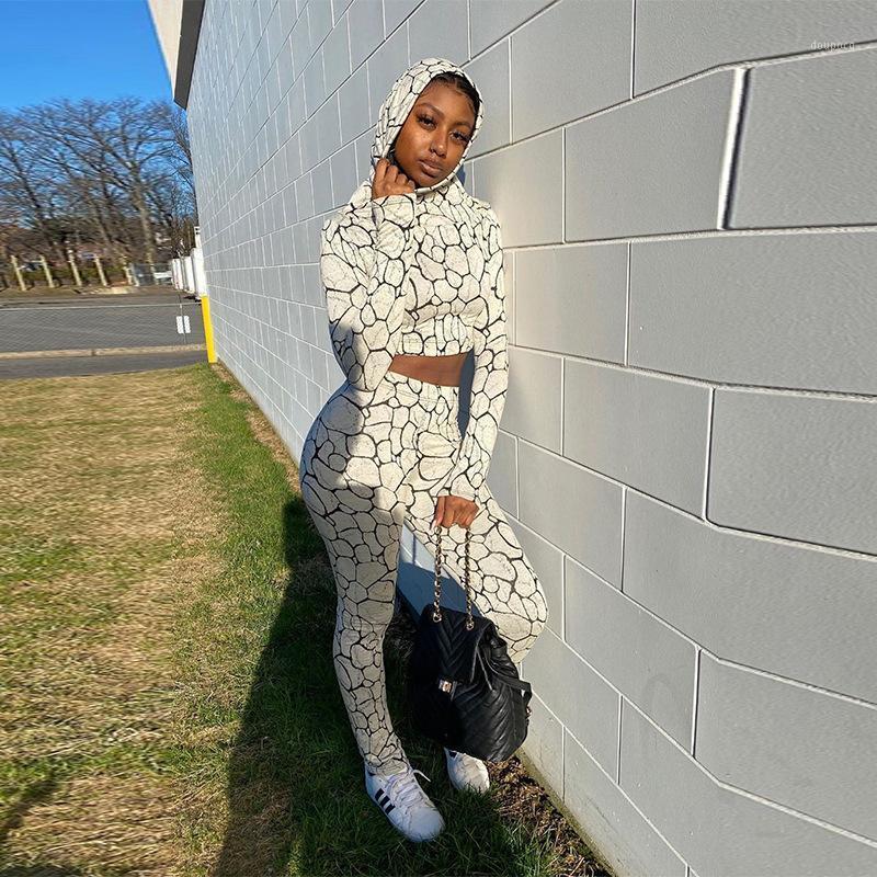Serpentine Print Women' Tracksuit Long Sleeve Hooded Yoga Sport Set 2 Pcs Women Sportswear Gym Clothing Fitness Suit Activewear1, Picture color
Serpentine Print Women' Tracksuit Long Sleeve Hooded Yoga Sport Set 2 Pcs Women Sportswear Gym Clothing Fitness Suit Activewear1, Picture color