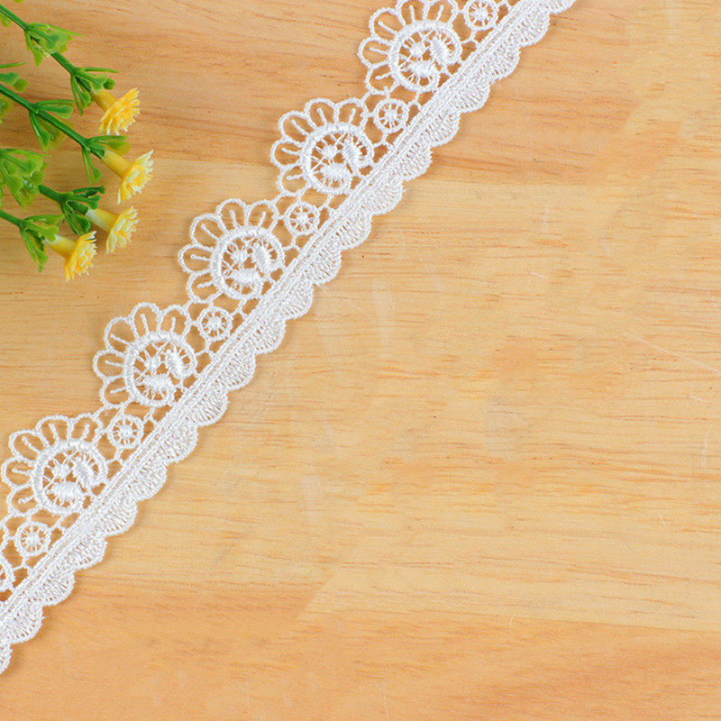 14 Yards/lot Apparel Fabric Hollow Mesh Embroidery Flower Fabrics Lace DIY Wedding Lolita Children's Clothing Underwear Sewing Accessories 2.5cm 