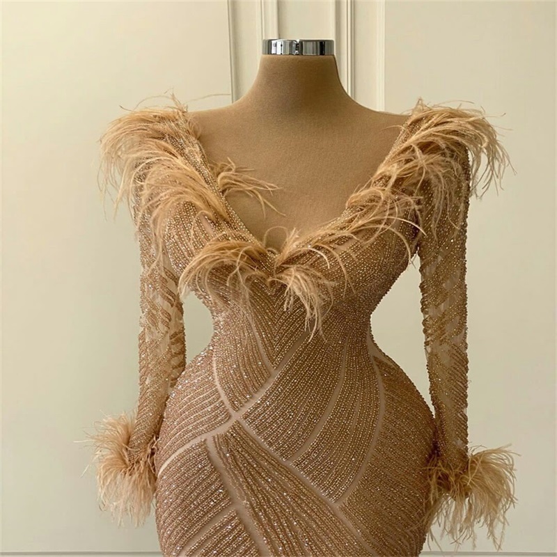 Champagne Mermaid Evening Dresses Luxury Beaded Sequins Feather Ruffles Long Sleeves Sweep Train Formal Party Gowns Bling Bling Prom Dresses