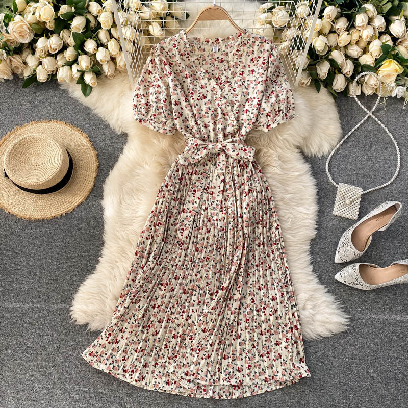 2021 New Singiny feminine floral neck puff lace up to dress the bohemian summer line impression beach holiday dressed K0KZ, Dark brown
2021 New Singiny feminine floral neck puff lace up to dress the bohemian summer line impression beach holiday dressed K0KZ, Dark brown