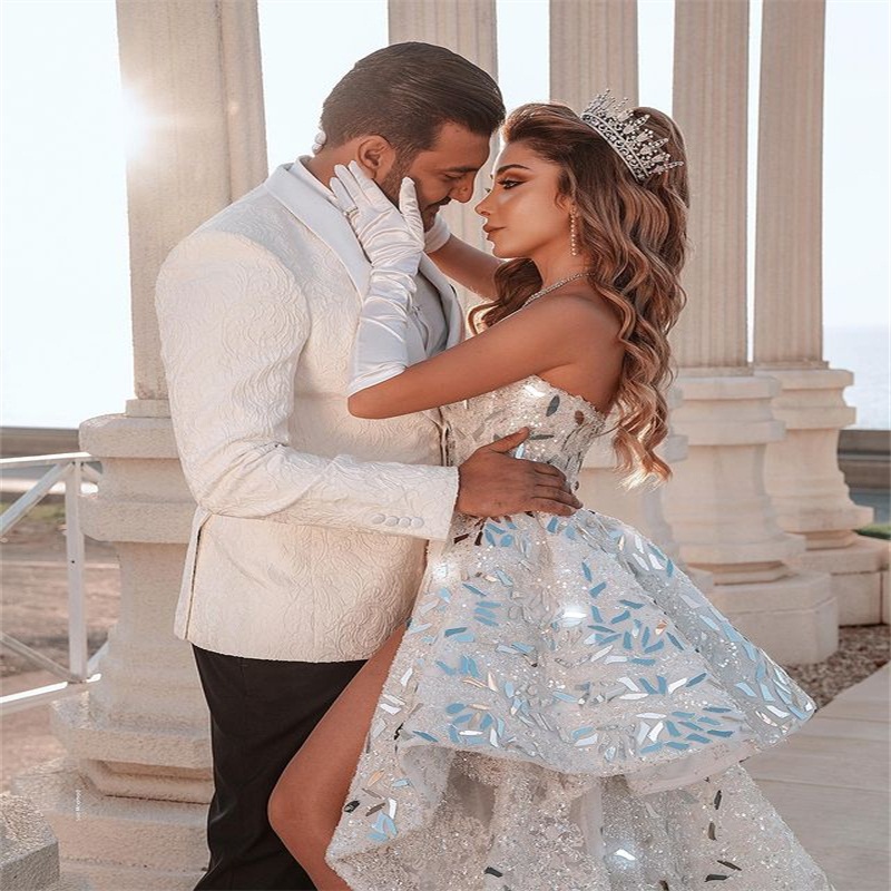 Luxury Sequin A Line Wedding Dresses Sexy Side Split Glitter Modern Design Bridal Gowns Tiered Sweep Train Marriage Robe De Mariee