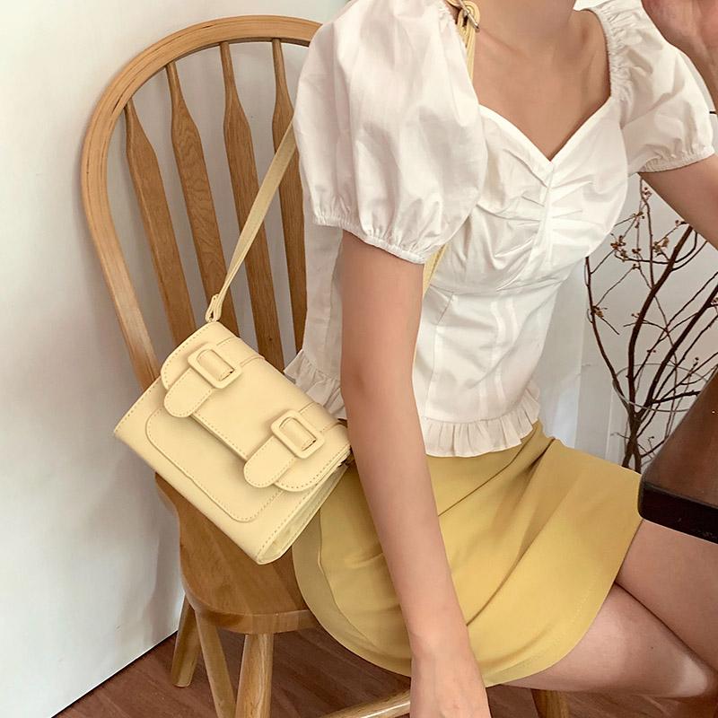 Mini Messenger Bag for Women Simple Design Candy Color Ladies Small Square Shoulder Bag Elegant Fashion Female Purse Handbags, Black
Mini Messenger Bag for Women Simple Design Candy Color Ladies Small Square Shoulder Bag Elegant Fashion Female Purse Handbags, Black