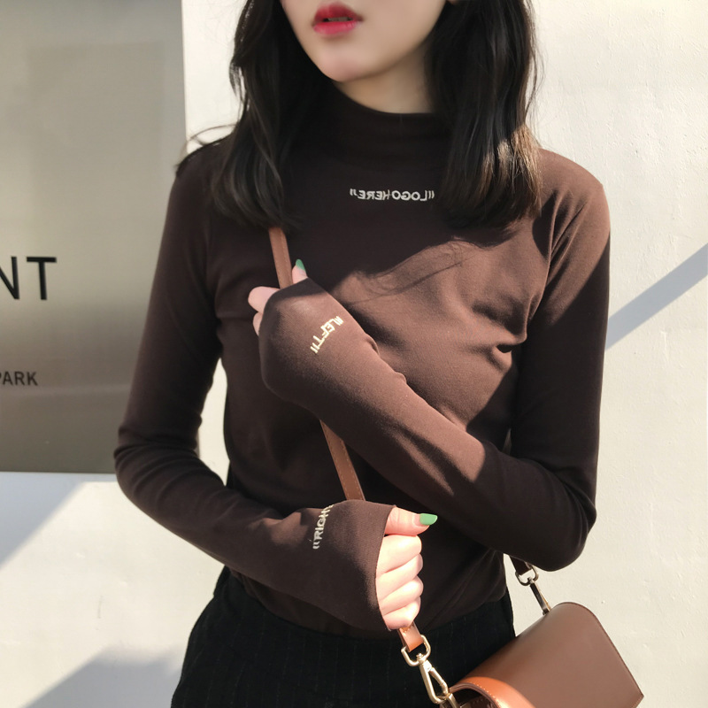 2020 New sid-color Long-sleeved T-shirt Women's Semi-high-necked Top Women's Autumn/winter Head Letter Embroidered Body-serf Student Bottoms, White
2020 New sid-color Long-sleeved T-shirt Women's Semi-high-necked Top Women's Autumn/winter Head Letter Embroidered Body-serf Student Bottoms, White