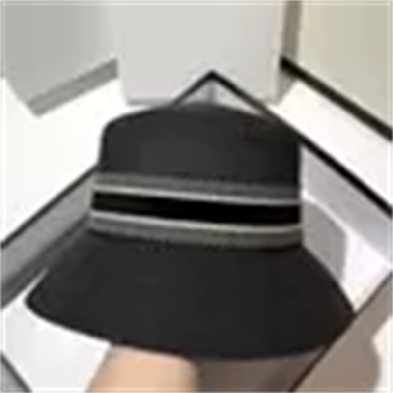 2022 Top Quality Popular Ball Caps Canvas Leisure Designers Fashion Sun Hat for Outdoor Sport Men Strapback Famous Baseball Cap40
2022 Top Quality Popular Ball Caps Canvas Leisure Designers Fashion Sun Hat for Outdoor Sport Men Strapback Famous Baseball Cap40