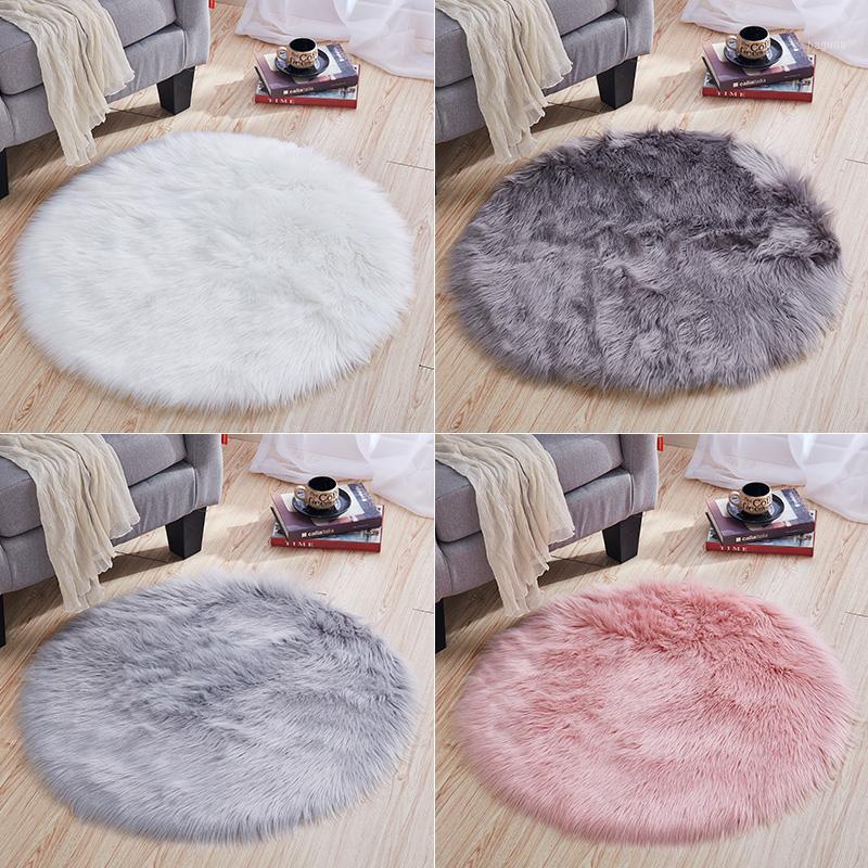 Round white furry bedside carpet room bay window mat window decoration rug girl cute room carpet sofa coffee table non-slip mat1
Round white furry bedside carpet room bay window mat window decoration rug girl cute room carpet sofa coffee table non-slip mat1