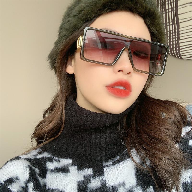Sunglasses Vintage Black Square For Women Fashion Brand Oversized Sun Glasses Men One Piece Hip Hop Shades
Sunglasses Vintage Black Square For Women Fashion Brand Oversized Sun Glasses Men One Piece Hip Hop Shades