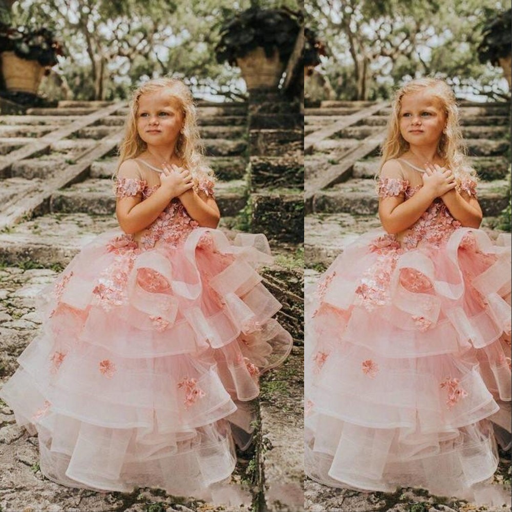 Flower Girls Dresses Short Sleeves For Weddings Pink Lace Appliques 3D Floral Flowers Ruffles Tiered Birthday Girl Communion Pageant Gowns