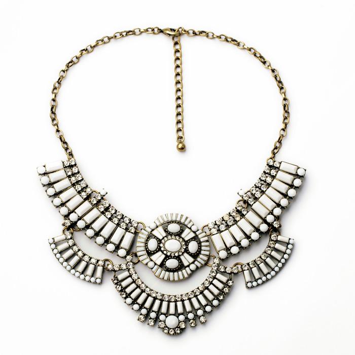 Gentler Environmental Women Necklaces Elegant Luxury White Vintage Glass Crystal Short Design Necklace
Gentler Environmental Women Necklaces Elegant Luxury White Vintage Glass Crystal Short Design Necklace