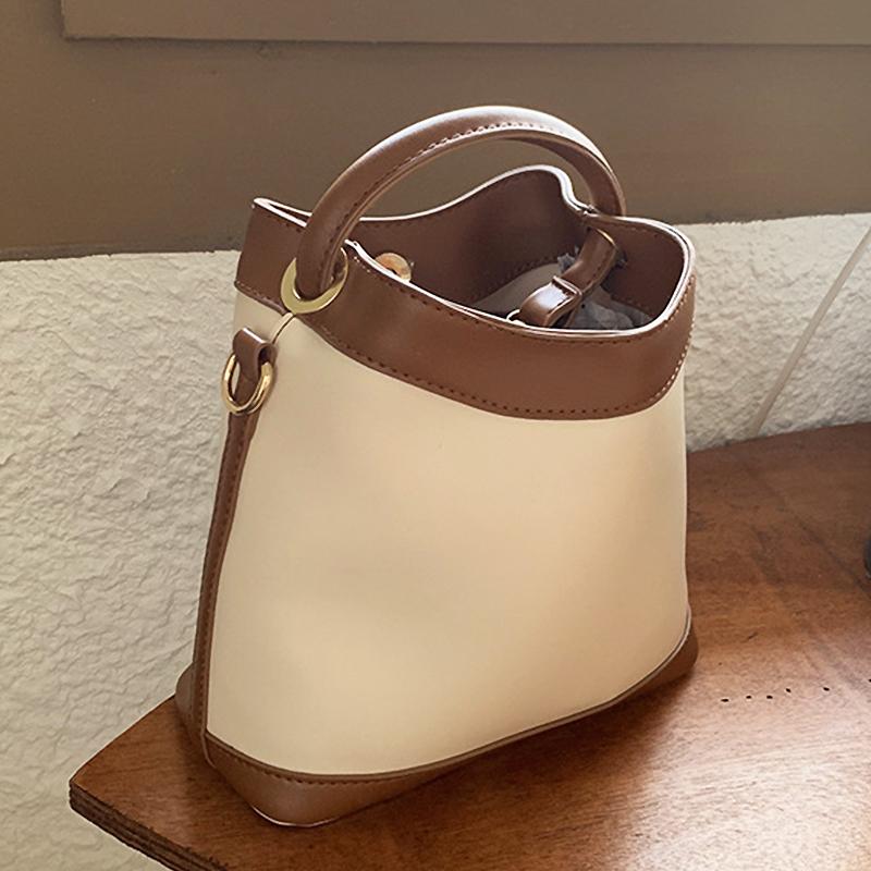 Niche Hit Color Ladies Bucket Bag Senior Women Handbag 2021 Trend Ladies Messenger Bag PU Leather Women's Single Shoulder, Black
Niche Hit Color Ladies Bucket Bag Senior Women Handbag 2021 Trend Ladies Messenger Bag PU Leather Women's Single Shoulder, Black
