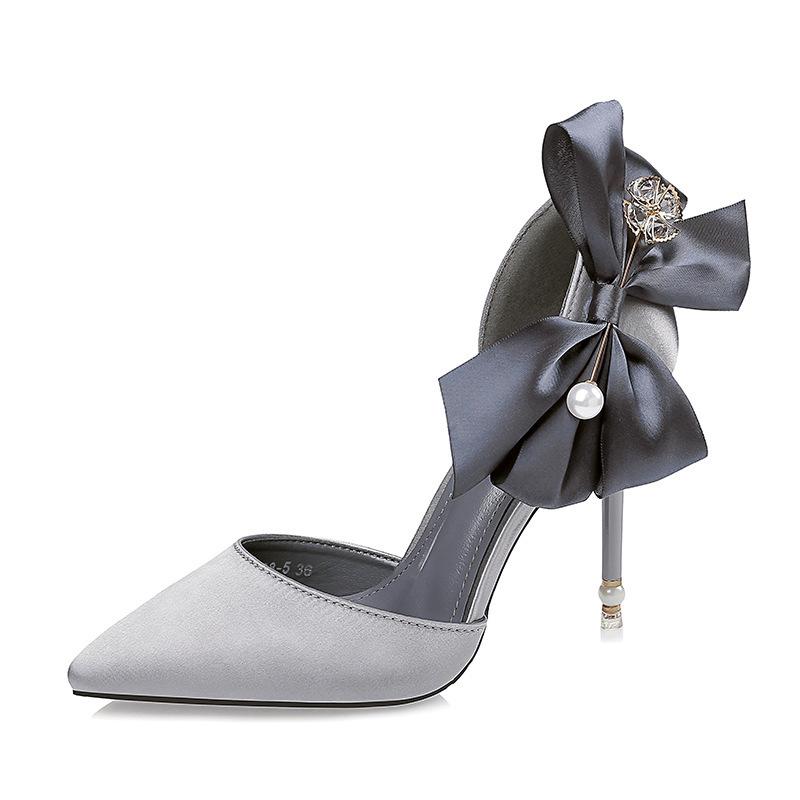 High-Heeled Sandals Female Summer New Korean Version of the Tip Bow Banquet Shoes Pearl Rhinestone Red Wedding Shoes fenty beau
High-Heeled Sandals Female Summer New Korean Version of the Tip Bow Banquet Shoes Pearl Rhinestone Red Wedding Shoes fenty beau