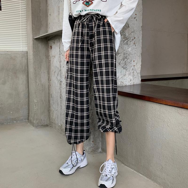 Korean style 2020 Spring Autumn plaid pants Women wide leg Harem Trousers elastic high waist Pants Casual female trousers Mujer, Black
Korean style 2020 Spring Autumn plaid pants Women wide leg Harem Trousers elastic high waist Pants Casual female trousers Mujer, Black
