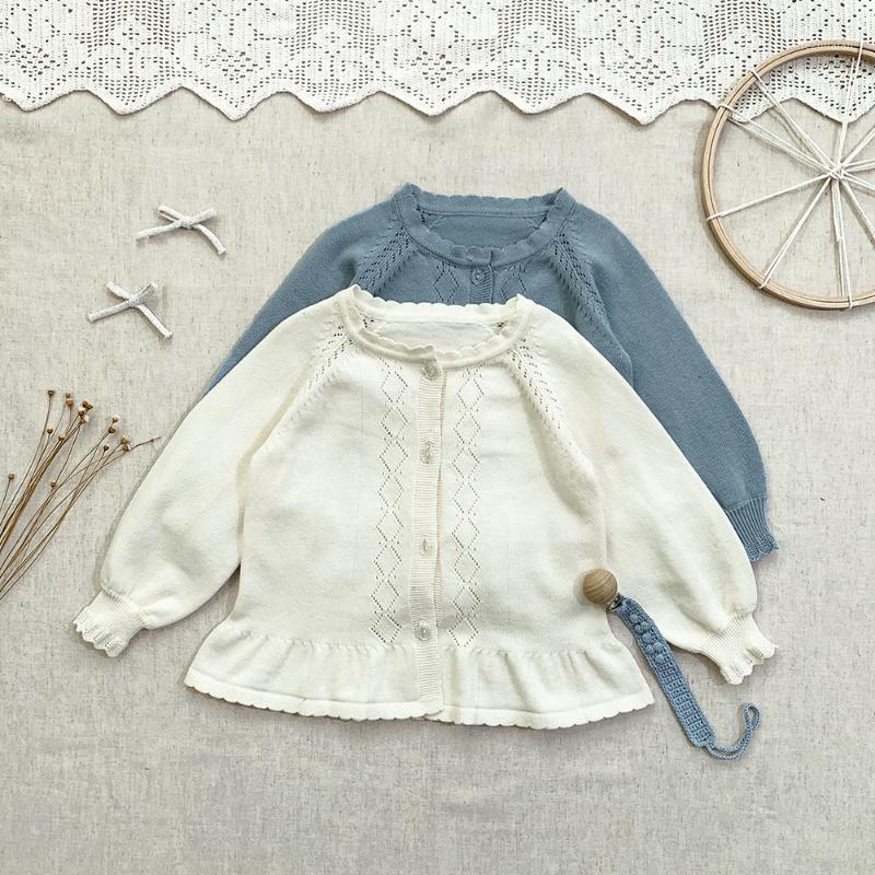 2021 new style girls knitted sweater hollow cotton Spring fashion full sleeve girls cardigan 0-4 years1, Beige
2021 new style girls knitted sweater hollow cotton Spring fashion full sleeve girls cardigan 0-4 years1, Beige