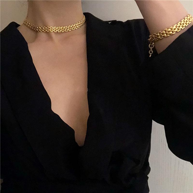 Brass With 18K Gold Pave Chunky Statement Neckalce Japan Korean Style Party Designer T Show Runway Gown Jewelry Rare INS
Brass With 18K Gold Pave Chunky Statement Neckalce Japan Korean Style Party Designer T Show Runway Gown Jewelry Rare INS