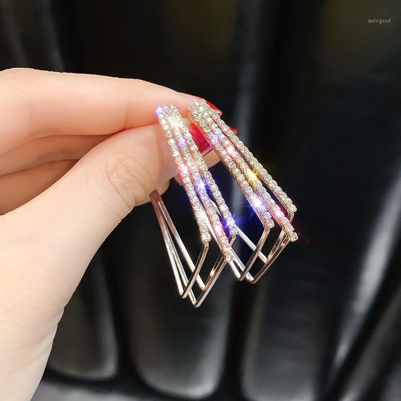 Hoop & Huggie 2021 Korea Fashion Jewelry Luxury Crystal Earrings Square Metal Wedding Party For Women Gift1
Hoop & Huggie 2021 Korea Fashion Jewelry Luxury Crystal Earrings Square Metal Wedding Party For Women Gift1