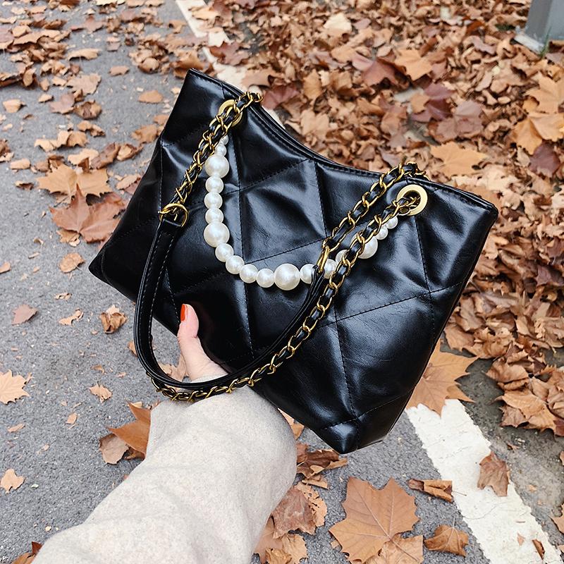 Pearl Hadle Folds Bags Handbags Women Bags Designer Leather Pu Quailty Bag Female Luxury Handbags Women Sac A Main Femme, Black
Pearl Hadle Folds Bags Handbags Women Bags Designer Leather Pu Quailty Bag Female Luxury Handbags Women Sac A Main Femme, Black