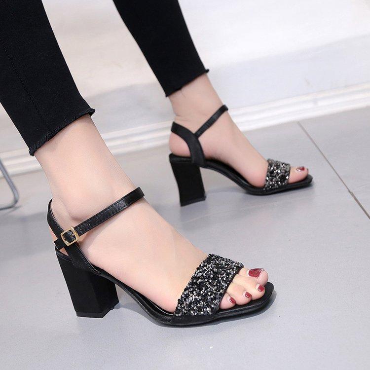 Women Summer Sandals High Thcik Heel Gladiator Sandals Crystal Bling Open Toe Fashion Summer Wedding Party Lady Slides, Black
Women Summer Sandals High Thcik Heel Gladiator Sandals Crystal Bling Open Toe Fashion Summer Wedding Party Lady Slides, Black