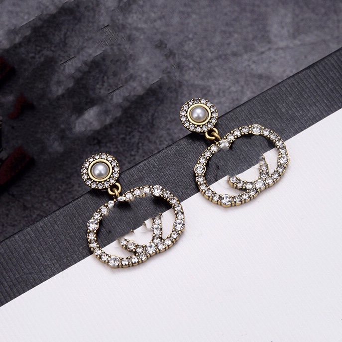 Luxury Designer Jewelry Women Earrings Diamond Studs with stamp Brass with gold plated letter earring elegant new fashion jewelry
Luxury Designer Jewelry Women Earrings Diamond Studs with stamp Brass with gold plated letter earring elegant new fashion jewelry