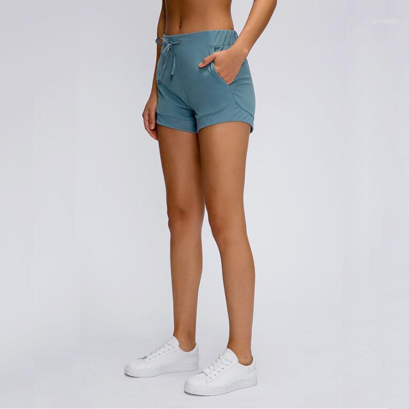 2020 New Semi Fitted Gym Yoga Shorts For Women Side Pockets 3-inch Inseam Drawstring Fitness Running Sport Shorts1, Light green
2020 New Semi Fitted Gym Yoga Shorts For Women Side Pockets 3-inch Inseam Drawstring Fitness Running Sport Shorts1, Light green
