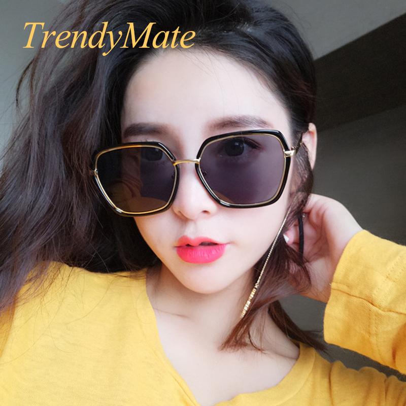 Round Square Big Frame Sunglasses Women Colorful Lens Brand Designer Fashion Retro Fashion Sun Glasses For Women 1360T
Round Square Big Frame Sunglasses Women Colorful Lens Brand Designer Fashion Retro Fashion Sun Glasses For Women 1360T