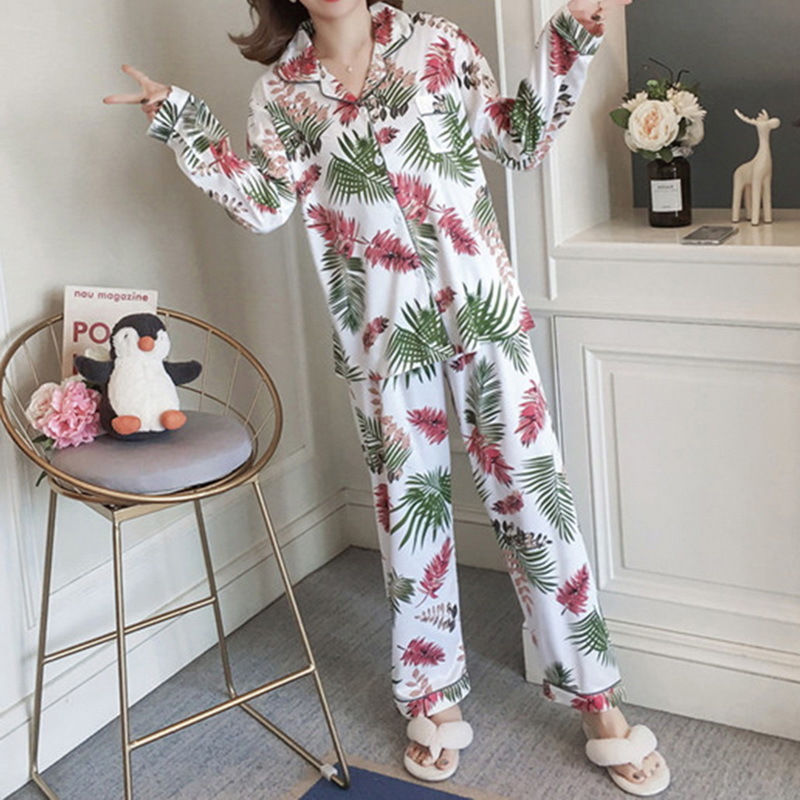 Women Clothes For Autumn Winter Pajamas Sets V-Neck Sleepwear Lovely Rabbit Pijamas Mujer Long Sleeve Cotton Sexy Pyjamas Female 201027
