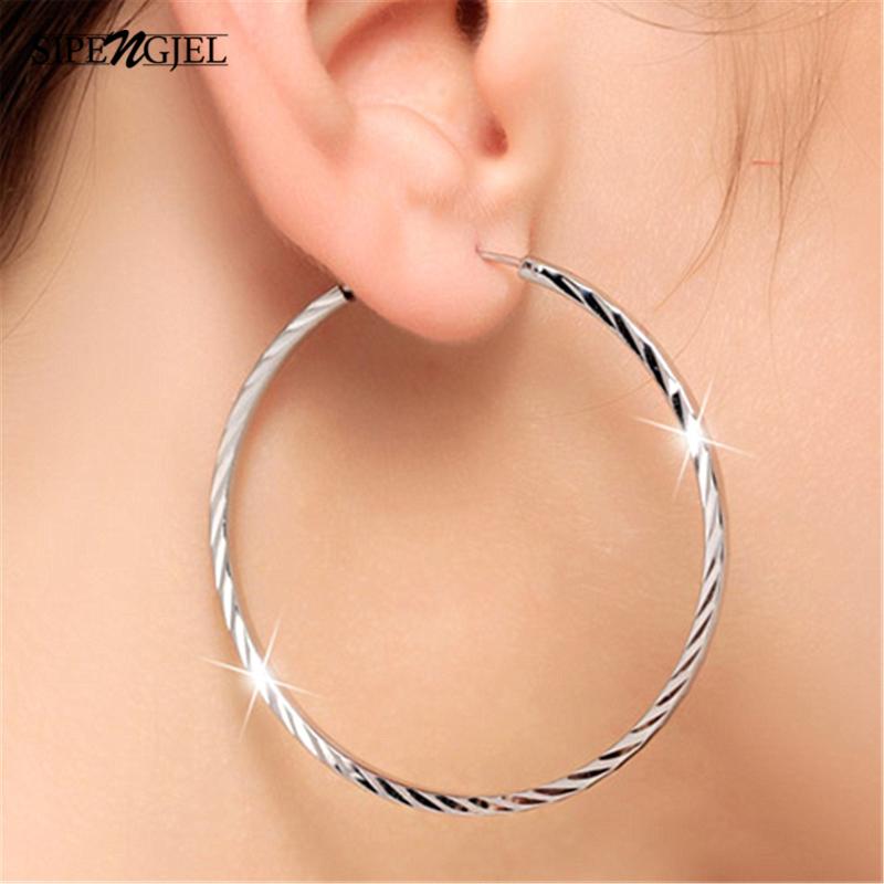 Trenddy Silver plating Big Round Hoop Earrings Irregular textur Personality Exaggerate round Earrings For Women New Jewelry 2020
Trenddy Silver plating Big Round Hoop Earrings Irregular textur Personality Exaggerate round Earrings For Women New Jewelry 2020