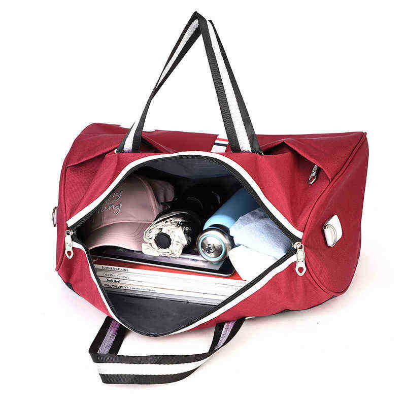 Bag Large Capacity Women Travel Waterproof Stripe Weekend Overnight Duffle s Female Hand Luggage Big Packing Cubes 202211