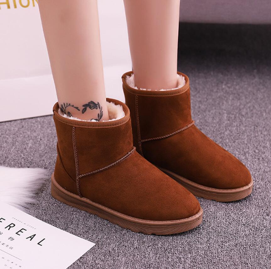 New Top Quality Fashion Women plush Snow Boots 100% Genuine cow Leather Winter Boots Fur Warm Women Boots waterproof shoes, Black
New Top Quality Fashion Women plush Snow Boots 100% Genuine cow Leather Winter Boots Fur Warm Women Boots waterproof shoes, Black